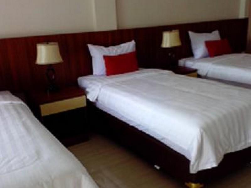 Santa Monica Hotel And Convention Ciherangsating Экстерьер фото